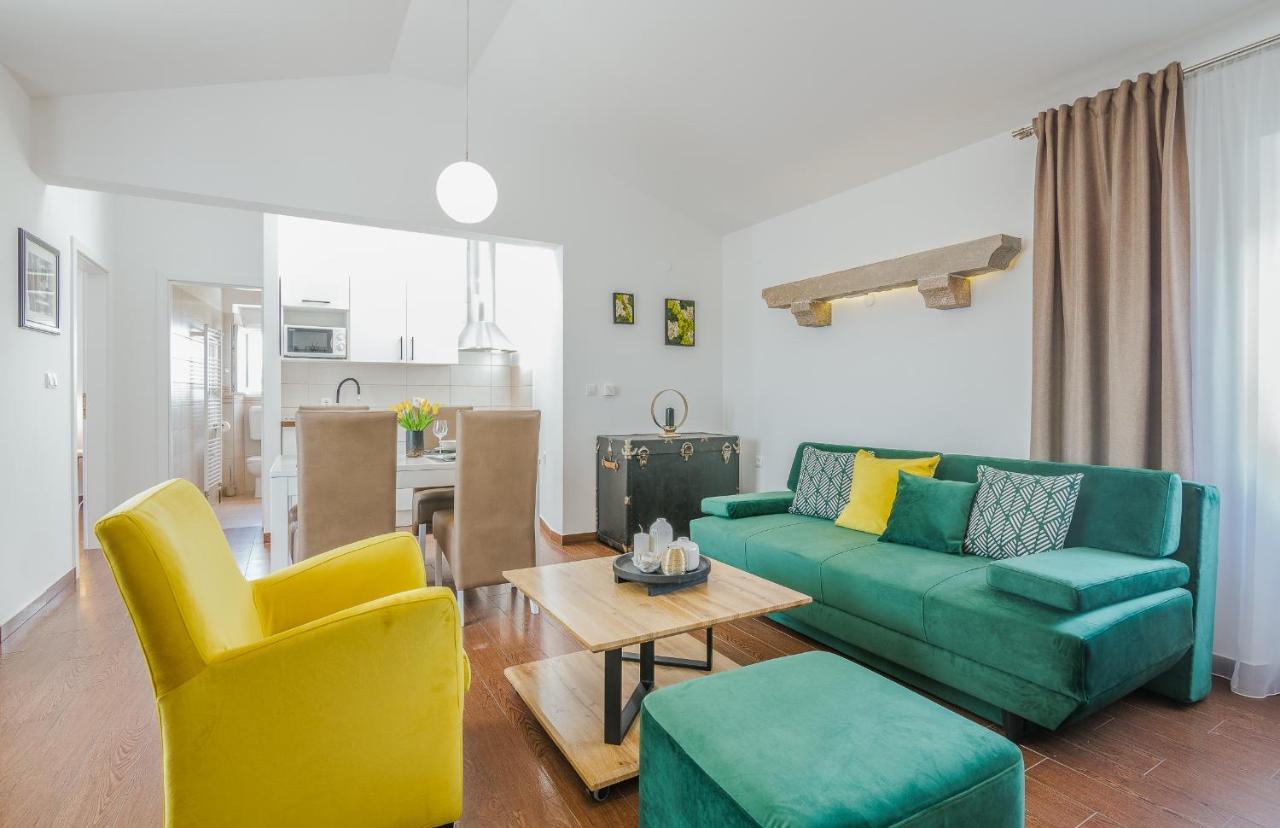Apartment Marina Malinska Exteriör bild